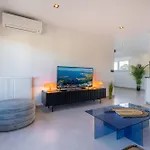 06az - With Terrace - 10min From Palais Daire