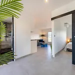 Daire 06az - With Terrace - 10min From Palais *