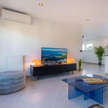 06az - With Terrace - 10min From Palais Διαμέρισμα